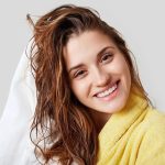 7 Tips Perawatan Rambut agar Tetap Lembap dan Tidak Kusut