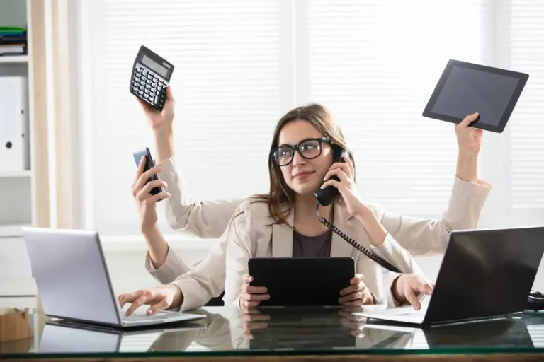 7 Tips Menjaga Jantung Tetap Sehat Meski Sibuk Kerja