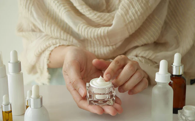 5 Produk Skincare Wajib Buat Kulit Berjerawat