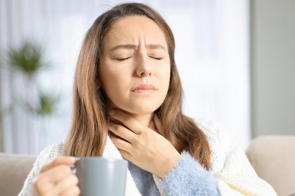 7 Cara Menjaga Tenggorokan Tetap Lembap Saat Musim Panas