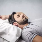 5 Tips Tidur Nyaman untuk Penderita Nyeri Rahang